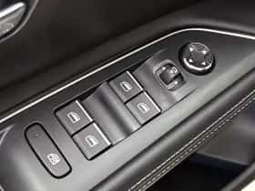 Peugeot 5008 (2022) thumbnail 18