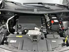 Peugeot 5008 (2022) thumbnail 40