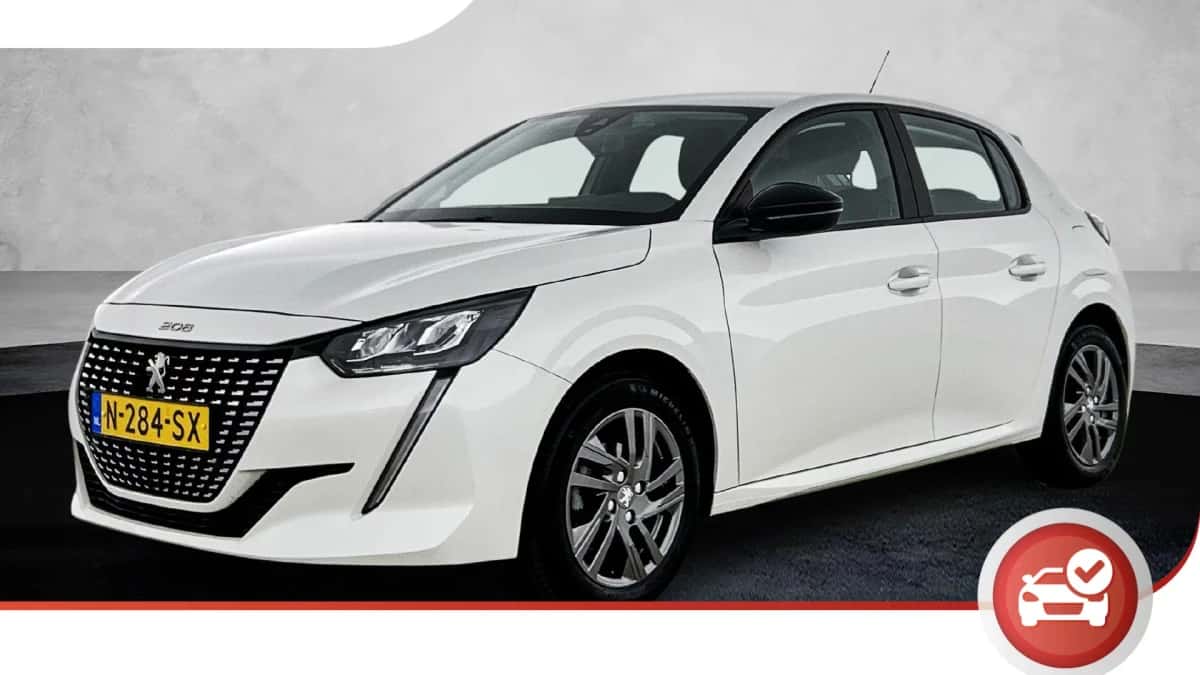 Peugeot 208 (2022) — foto 1