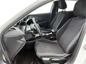Peugeot e-208 (2023) thumbnail 11