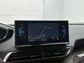 Peugeot 3008 (2024) thumbnail 24