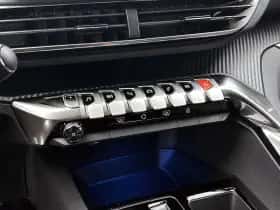 Peugeot 3008 (2024) thumbnail 31