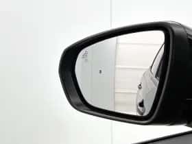 Peugeot 3008 (2024) thumbnail 33