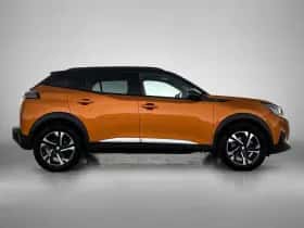 Peugeot e-2008 (2023) thumbnail 8