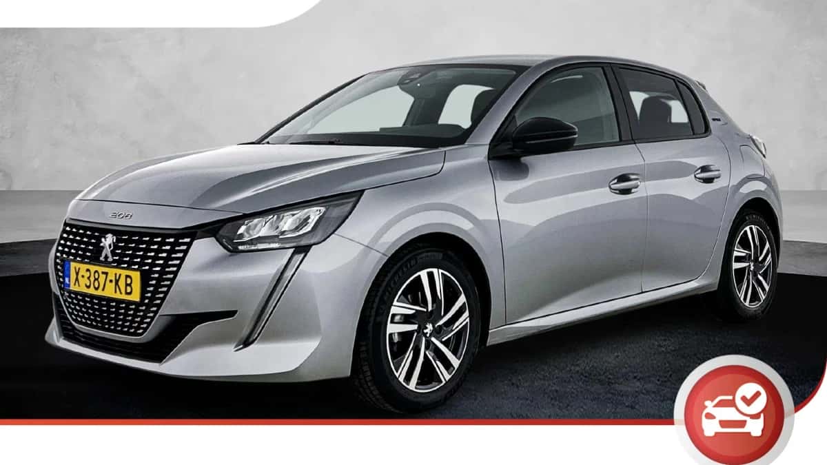 Peugeot 208 (2023) — foto 1