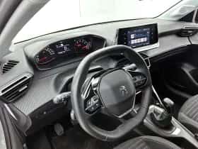 Peugeot 208 (2023) thumbnail 11