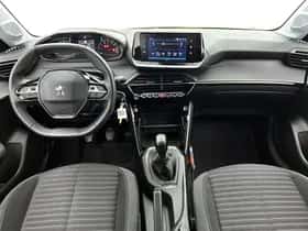Peugeot 208 (2023) thumbnail 12