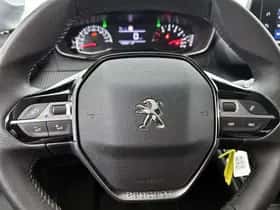 Peugeot 208 (2023) thumbnail 19