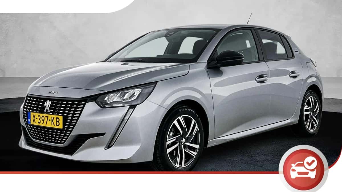 Peugeot 208 (2023) — foto 1