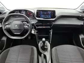 Peugeot 208 (2023) thumbnail 12