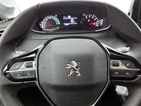Peugeot 208 (2023) thumbnail 19