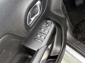 Citroën C5 Aircross (2024) thumbnail 19