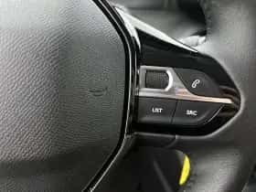 Peugeot 208 (2023) thumbnail 23