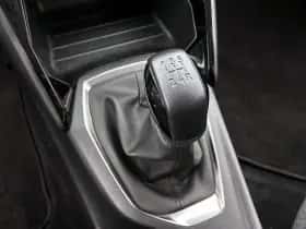 Peugeot 208 (2023) thumbnail 31