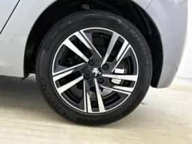 Peugeot 208 (2023) thumbnail 37