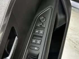 Peugeot 3008 (2022) thumbnail 19