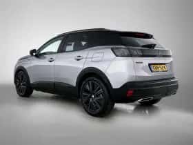Peugeot 3008 (2022) thumbnail 3