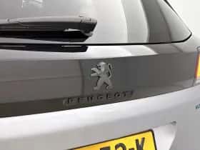 Peugeot 3008 (2022) thumbnail 35