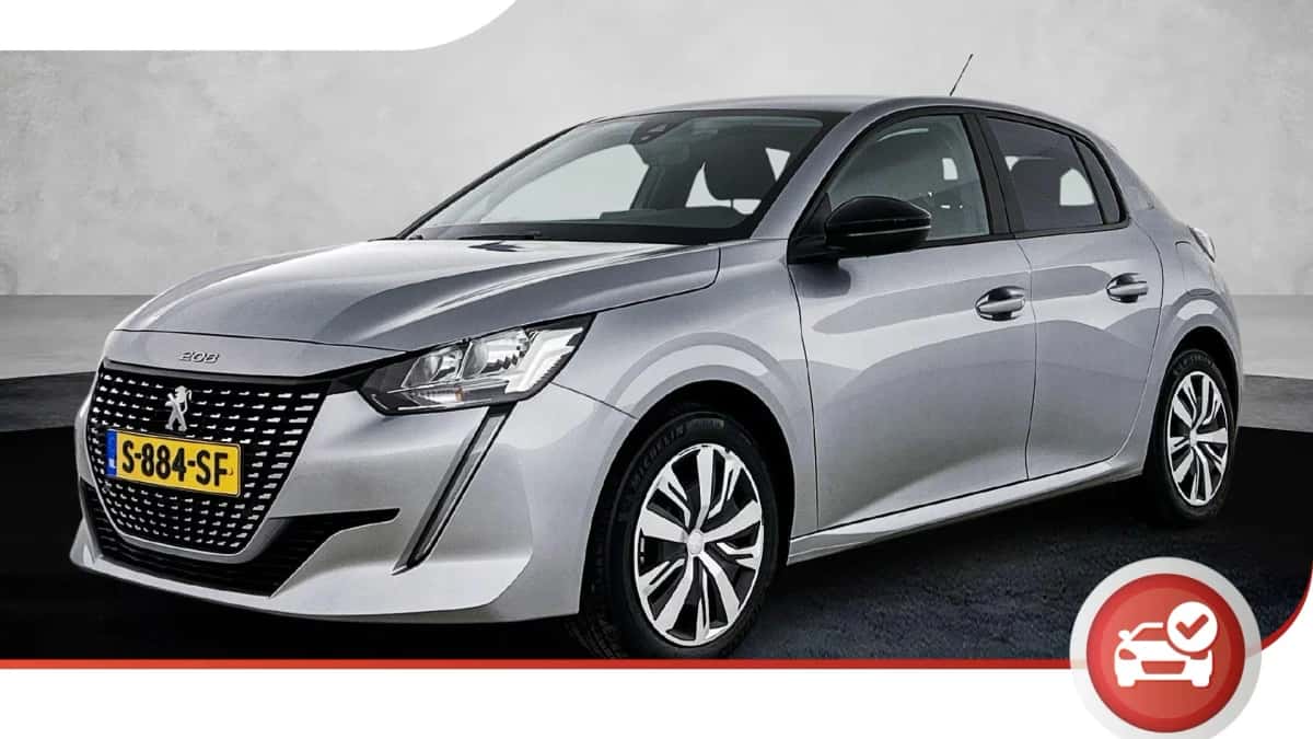 Peugeot 208 (2023) — foto 1