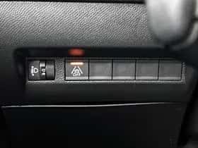 Peugeot 208 (2023) thumbnail 21
