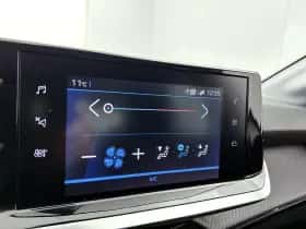 Peugeot 208 (2023) thumbnail 24