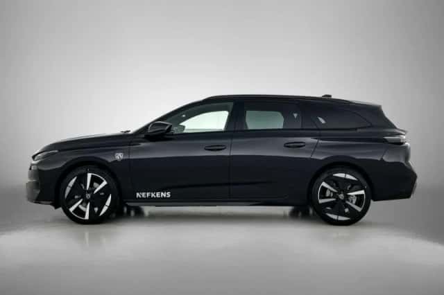 Peugeot e-308 (2025) thumbnail 2