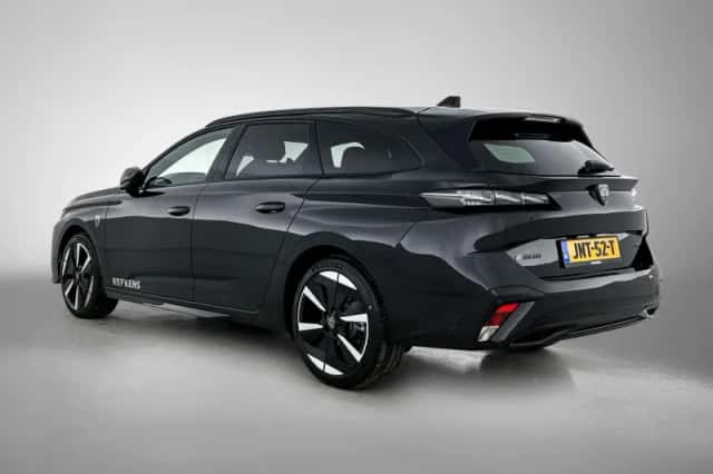Peugeot e-308 (2025) thumbnail 3