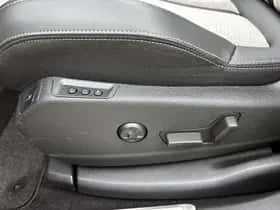 Peugeot 3008 (2021) thumbnail 19