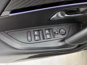Peugeot 2008 (2020) thumbnail 18