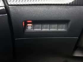 Peugeot 2008 (2020) thumbnail 22