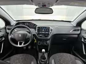 Peugeot 2008 (2019) thumbnail 12