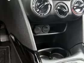 Peugeot 2008 (2019) thumbnail 31