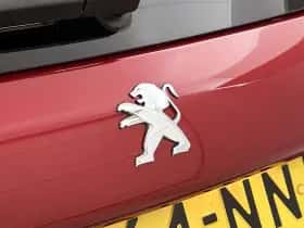 Peugeot 2008 (2019) thumbnail 34