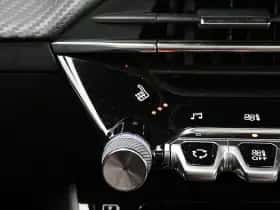 Peugeot e-2008 (2022) thumbnail 33