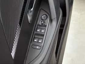 Peugeot 2008 (2025) thumbnail 18