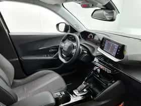 Peugeot 2008 (2021) thumbnail 12