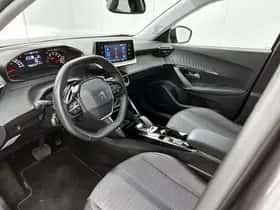 Peugeot 2008 (2021) thumbnail 10