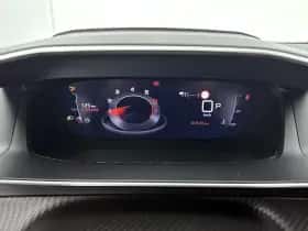 Peugeot 2008 (2023) thumbnail 20