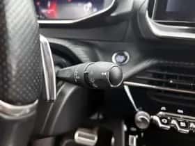 Peugeot 2008 (2023) thumbnail 23