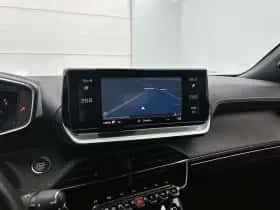 Peugeot 2008 (2023) thumbnail 25