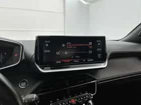 Peugeot 2008 (2023) thumbnail 26