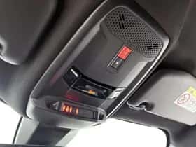 Peugeot 2008 (2023) thumbnail 33