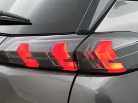 Peugeot 2008 (2023) thumbnail 36