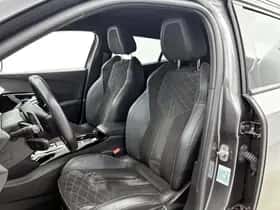 Peugeot 2008 (2023) thumbnail 10