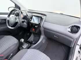 Peugeot 108 (2021) thumbnail 13