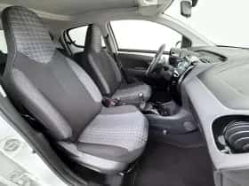 Peugeot 108 (2021) thumbnail 18
