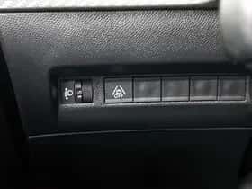 Peugeot 208 (2023) thumbnail 22