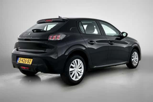 Peugeot 208 (2023) thumbnail 6