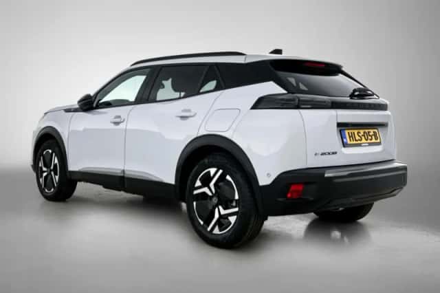 Peugeot e-2008 (2025) thumbnail 3