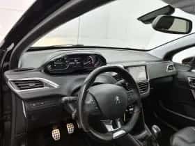Peugeot 208 (2018) thumbnail 11
